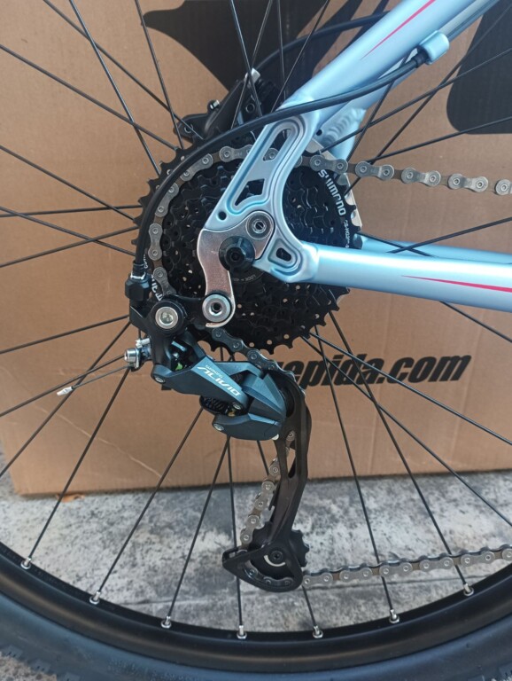 GEPIDA Sirmium 29 matt ezst kék (5)