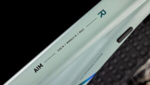 synqup 841120 D 01
