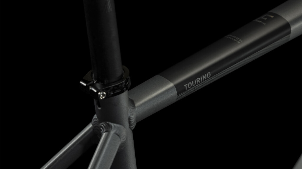 Cube-touring-exc-ferfi-4