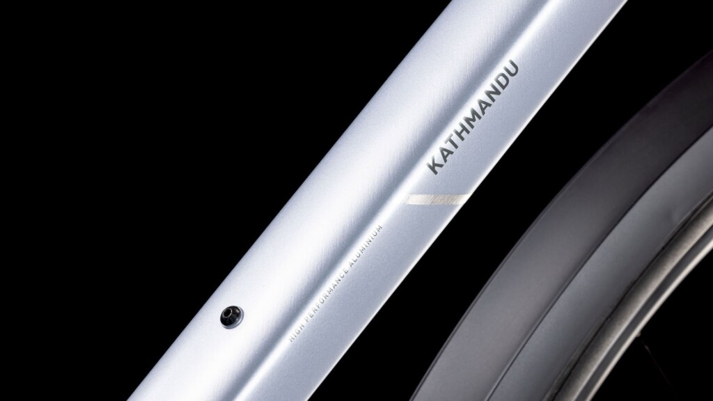 CUBE KATHMANDU Pro silverblue'n'grey férfi 2025 (5)