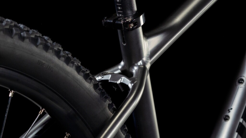 CUBE Aim SLX slateblack´n´black 29 2025 (5)