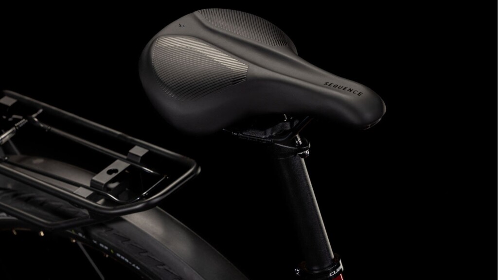 CUBE TOURING Pro maroon'n'pearl 28 férfi trekking 2025 (2)