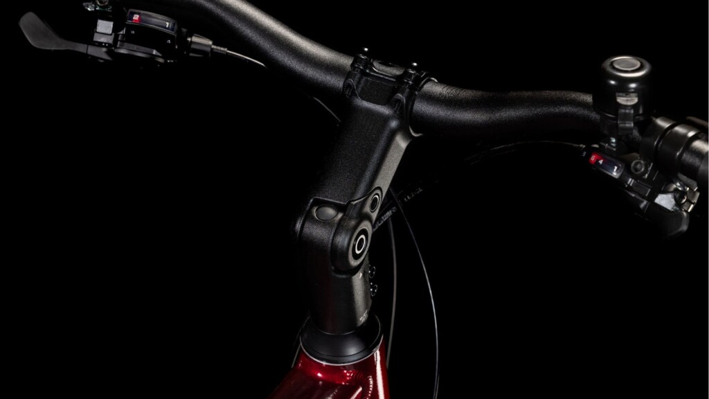 CUBE TOURING Pro maroon'n'pearl 28 férfi trekking 2025 (5)