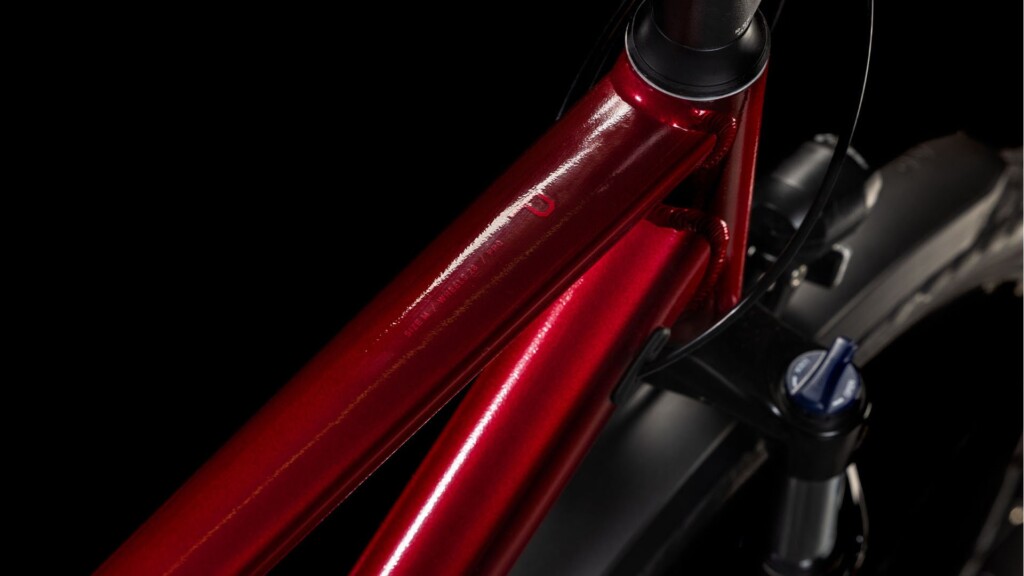 CUBE TOURING Pro maroon'n'pearl 28 férfi trekking 2025 (6)