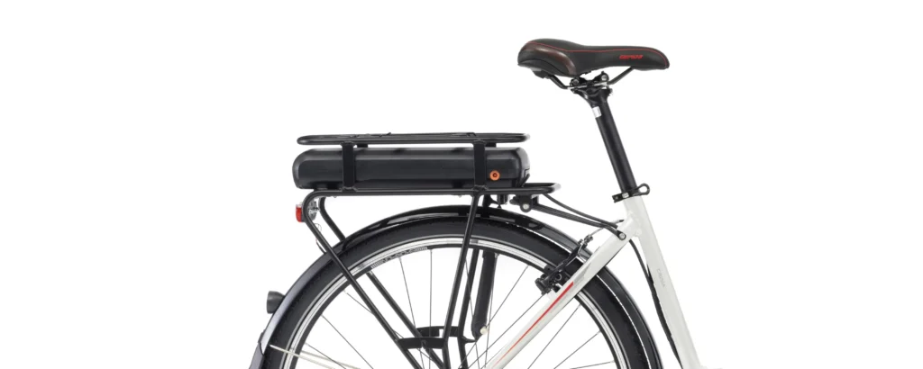 GEPIDA CRISIA NEXUS 7 BAF-M 28 W fehér (3)