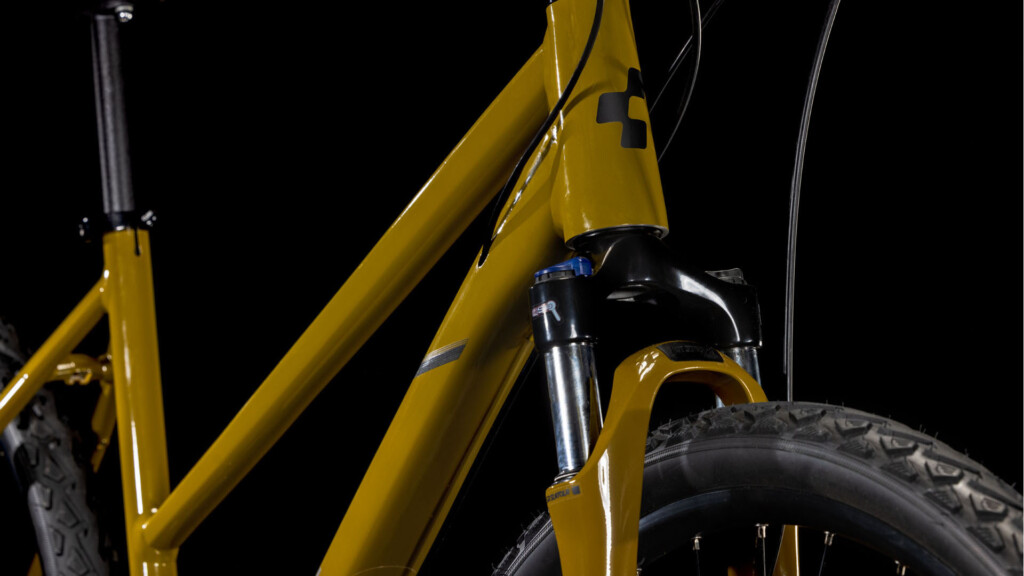 CUBE NATURE Pro willowgreen´n´black trapeze női (3)