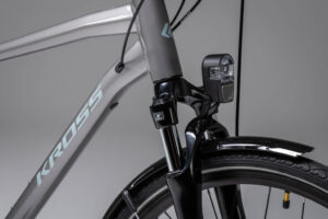 Kross Trans 3 0 férfi ezüst (2)