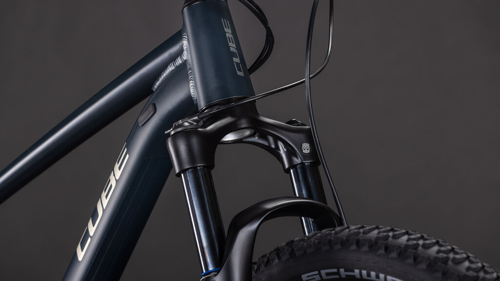 CUBE ATTENTION PRO night´n´black 29 2026 (6)