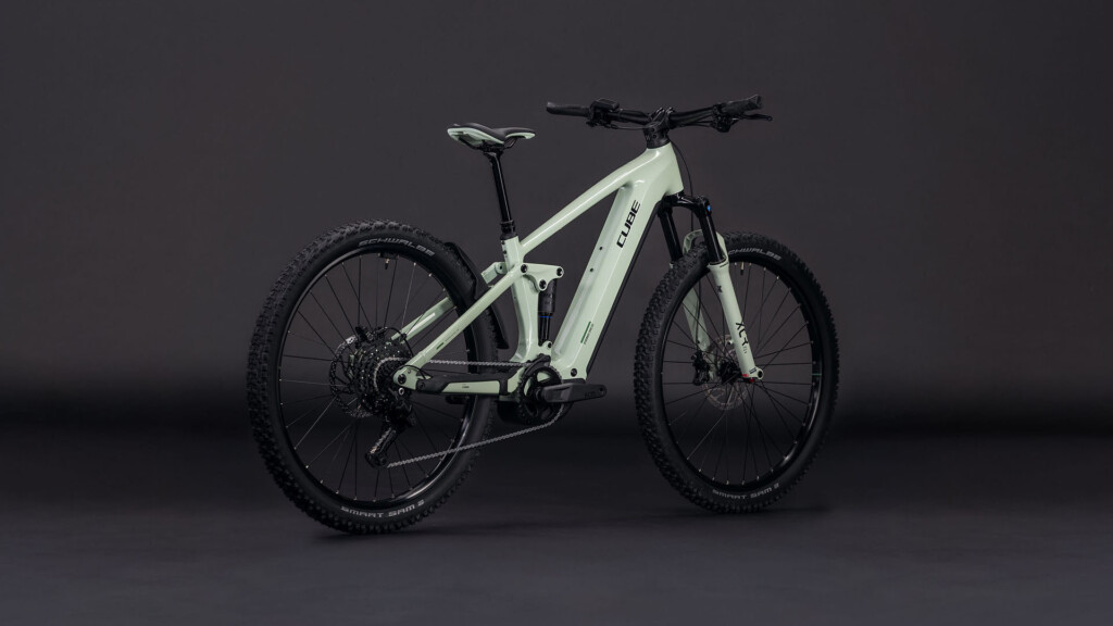 CUBE STEREO HYBRID ONE22 600 stonegrey'n'black (8)