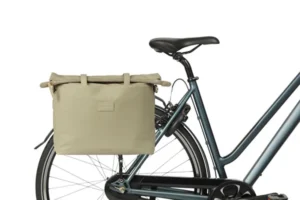 Basil egyoldalas táska Manhattan Commuter Bag- Hook ON barna (2)