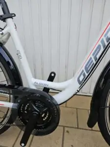 GEPIDA ALBOIN 200 W Női fehér (2)