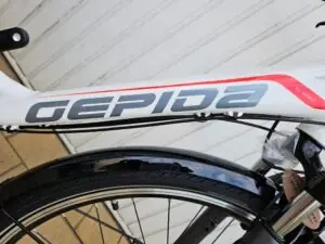 GEPIDA ALBOIN 200 W Női fehér (3)