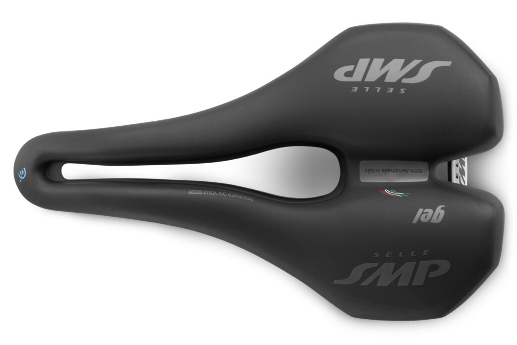 SELLE SMP nyereg E-TRK Gel (3)