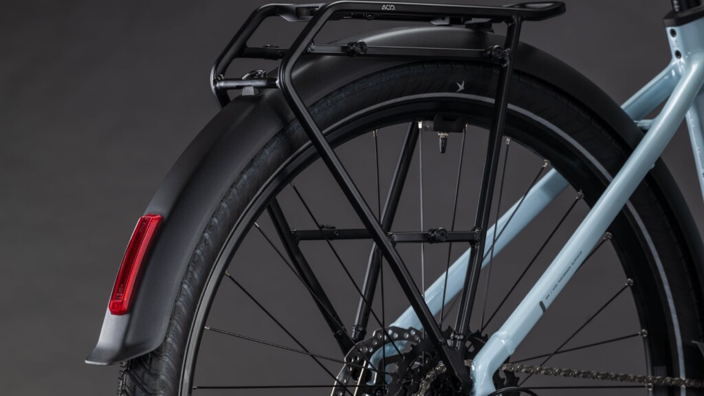 TOURING HYBRID ONE 600 glacier´n´reflex férfi (3)