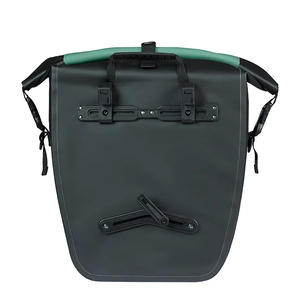 Basil egyoldalas táska Rivo L Single Bag- vízhatlan- MIK Hooks- 25-31 L- ezüst zöldfekete (2)