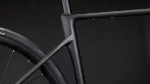 CUBE ATTAIN C62 RACE blackline 2026 (5)