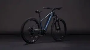 REACTION HYBRID PERFORMANCE 600wh indigoblue´n´reflex (6)